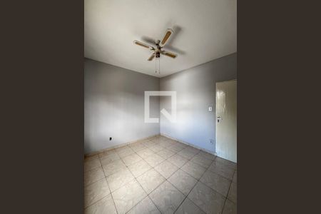 Quarto 2 de casa para alugar com 2 quartos, 110m² em Vila Arapua, São Paulo