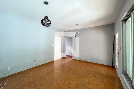 Sala de casa para alugar com 2 quartos, 110m² em Vila Arapua, São Paulo