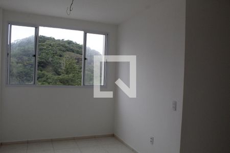 Apartamento para alugar com 2 quartos, 57m² em Taquara, Rio de Janeiro