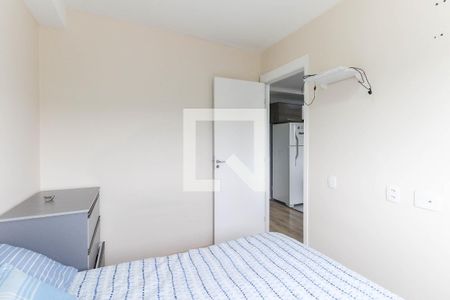 Quarto 2 de apartamento para alugar com 2 quartos, 35m² em Jardim Helena, São Paulo