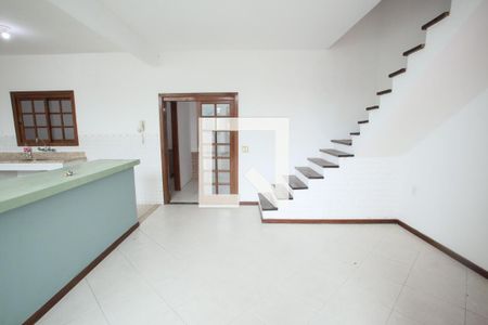 Sala de Estar de casa de condomínio para alugar com 3 quartos, 200m² em Taquara, Rio de Janeiro