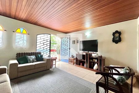 Sala de casa à venda com 4 quartos, 225m² em Parque Jabaquara, São Paulo