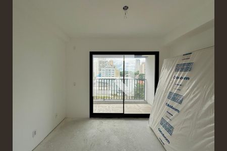 Quarto de kitnet/studio à venda com 0 quarto, 23m² em Santo Amaro, São Paulo