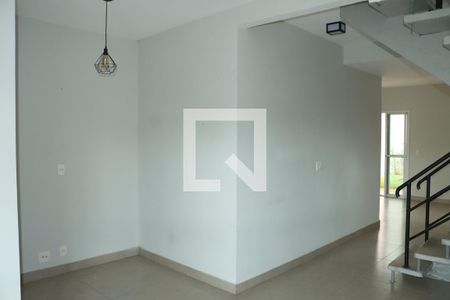 Casa de Condomínio para alugar com 3 quartos, 178m² em Jardim da Gloria, Cotia