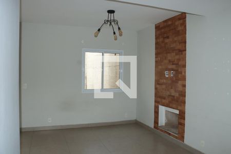 Casa de Condomínio para alugar com 3 quartos, 178m² em Jardim da Gloria, Cotia