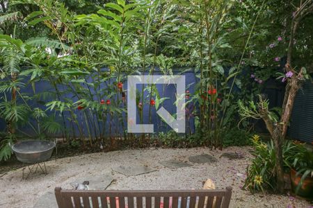 Vista da Sala de casa à venda com 3 quartos, 571m² em Alto da Lapa, São Paulo