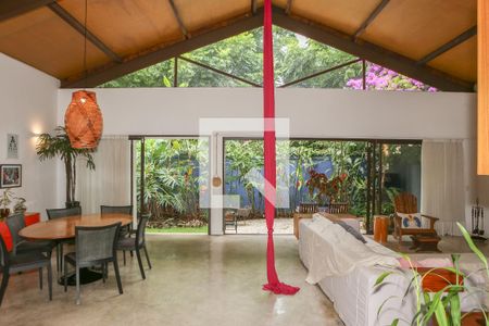 Sala de casa à venda com 3 quartos, 571m² em Alto da Lapa, São Paulo