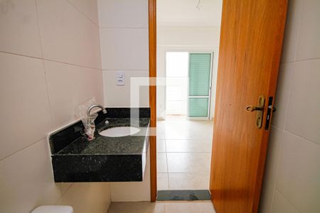 Banheiro da Suíte 1 de apartamento para alugar com 2 quartos, 50m² em Balneario Flórida, Praia Grande