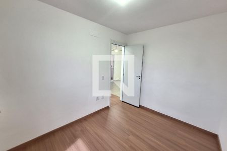 Quarto 2 de apartamento para alugar com 2 quartos, 80m² em Figueira, Duque de Caxias