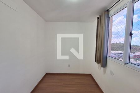 Quarto 2 de apartamento para alugar com 2 quartos, 80m² em Figueira, Duque de Caxias