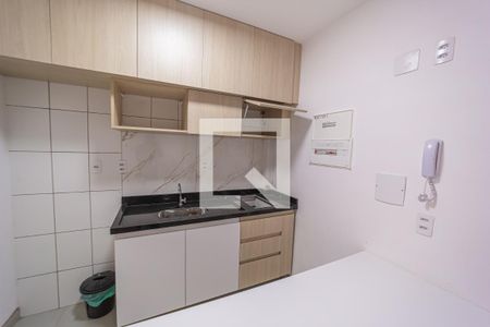 Sala/Cozinha de apartamento para alugar com 1 quarto, 26m² em Vila Ré, São Paulo