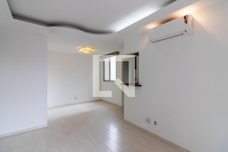 Sala de apartamento para alugar com 2 quartos, 70m² em Moema, São Paulo