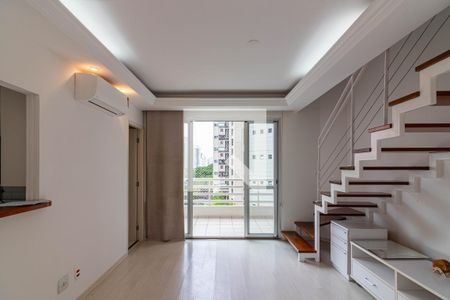 Sala de apartamento para alugar com 2 quartos, 70m² em Moema, São Paulo
