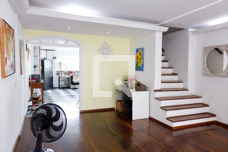 sala de casa à venda com 5 quartos, 400m² em Vila Yara, Osasco