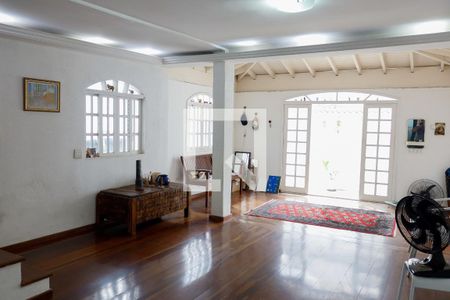 sala de casa à venda com 5 quartos, 400m² em Vila Yara, Osasco