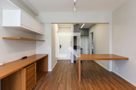 Sala de apartamento à venda com 2 quartos, 64m² em Vila Andrade, São Paulo
