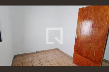 Quarto 1 de casa para alugar com 2 quartos, 125m² em Jardim Suzanopolis, Suzano
