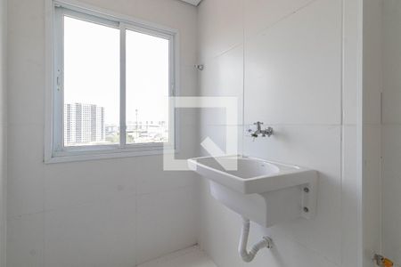 Sala/Cozinha/Área de Serviço  de apartamento à venda com 2 quartos, 42m² em Cidade Antônio Estêvão de Carvalho, São Paulo