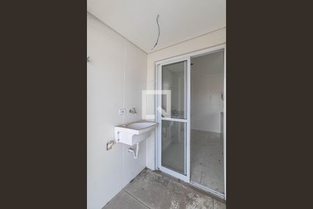 Área de Serviço e Varanda  de apartamento à venda com 2 quartos, 54m² em Cidade Antônio Estêvão de Carvalho, São Paulo