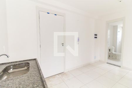 Sala/Cozinha de apartamento para alugar com 2 quartos, 34m² em Vila Brasil, São Paulo