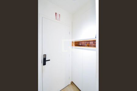 Entrada da Sala de apartamento à venda com 2 quartos, 43m² em Vila Itapegica, Guarulhos