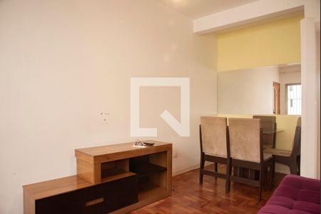 Sala de apartamento para alugar com 2 quartos, 75m² em Vila Clementino, São Paulo