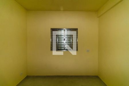 Quarto 1 de casa para alugar com 2 quartos, 80m² em Vila Industrial, São Paulo