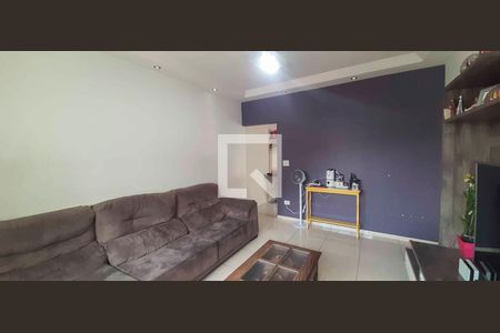 Casa à venda com 3 quartos, 159m² em Jardim das Flores, Osasco