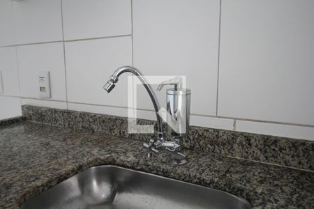 Cozinha - Pia de apartamento para alugar com 2 quartos, 42m² em Vila Pirajussara, São Paulo