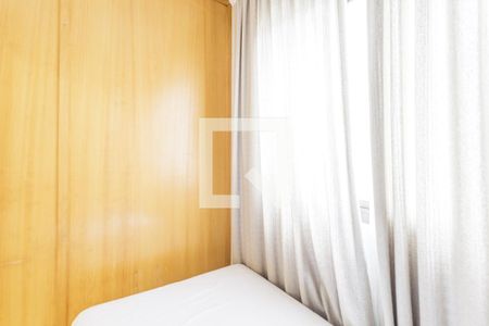 Quarto 1 de apartamento para alugar com 2 quartos, 54m² em Vila Olímpia, São Paulo