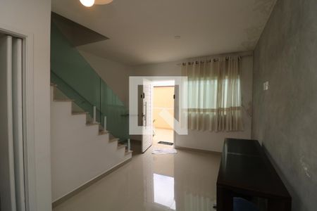 Sala de casa de condomínio à venda com 2 quartos, 75m² em Vila Alpina, São Paulo