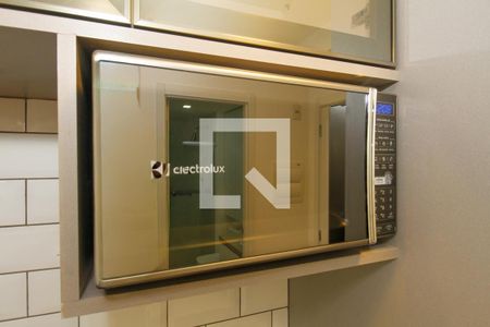 Micro-ondas de kitnet/studio para alugar com 1 quarto, 33m² em Jardim Paulista, São Paulo