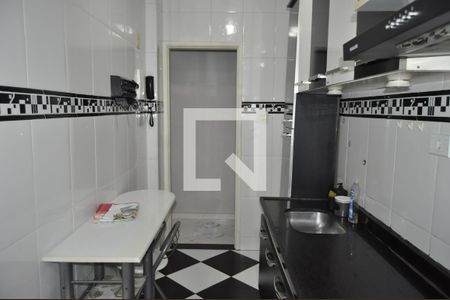 Apartamento à venda com 2 quartos, 53m² em Inhaúma, Rio de Janeiro