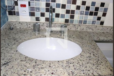 Banheiro de apartamento para alugar com 1 quarto, 36m² em Bela Vista, São Paulo