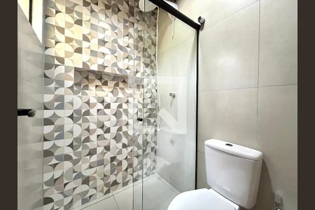 Banheiro  de casa de condomínio para alugar com 1 quarto, 50m² em Rio Tavares Central, Florianópolis