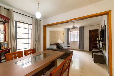 Sala de casa para alugar com 2 quartos, 100m² em Vila Renato (zona Leste), São Paulo