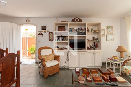 Sala de casa para alugar com 3 quartos, 168m² em Jardim Sertaozinho, São Paulo