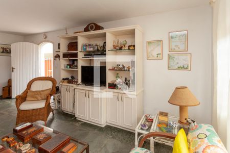 Sala de casa para alugar com 3 quartos, 168m² em Jardim Sertaozinho, São Paulo