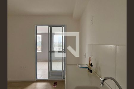 Cozinha de apartamento à venda com 1 quarto, 31m² em Vila Plana, São Paulo