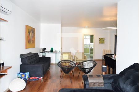 Sala de apartamento para alugar com 3 quartos, 140m² em Jardins, São Paulo