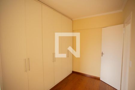 QUARTO 2 de apartamento para alugar com 2 quartos, 52m² em Parque Maria Domitila, São Paulo