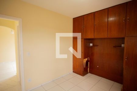 QUARTO 2 de apartamento para alugar com 2 quartos, 52m² em Parque Maria Domitila, São Paulo