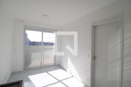 Sala / Cozinha de apartamento para alugar com 1 quarto, 31m² em Parada Inglesa, São Paulo