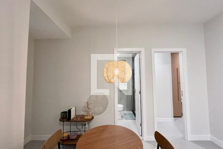Sala de apartamento à venda com 2 quartos, 60m² em Ipanema, Rio de Janeiro