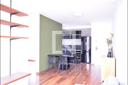 Sala de apartamento à venda com 2 quartos, 60m² em Pinheiros, São Paulo