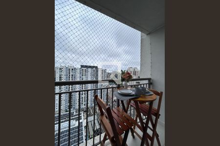 Varanda Sala  de apartamento à venda com 1 quarto, 28m² em Jardim Caravelas, São Paulo