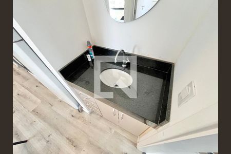 Banheiro de apartamento para alugar com 2 quartos, 35m² em Parada Inglesa, São Paulo