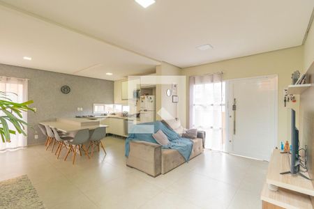Sala de casa à venda com 3 quartos, 106m² em São José, Canoas