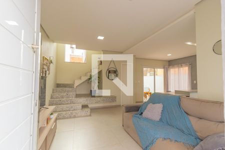 Sala de casa à venda com 3 quartos, 106m² em São José, Canoas