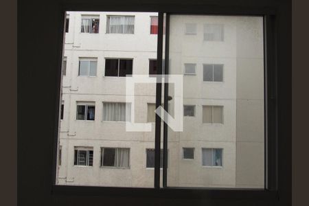 Quarto 1 - Vista de apartamento para alugar com 2 quartos, 41m² em Jardim Boa Vista (zona Oeste), Osasco